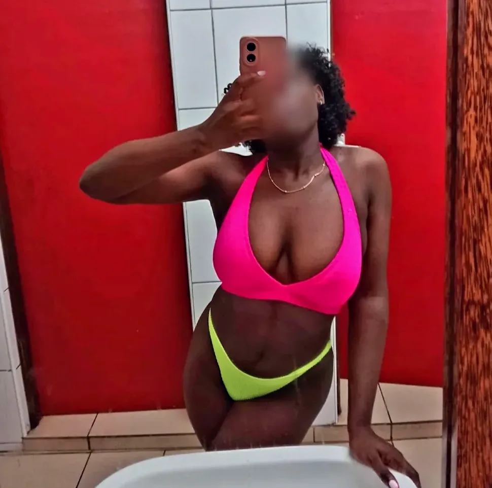 Charlotte, 30